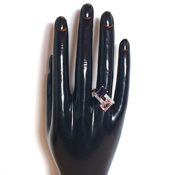 Elegant Purple & Pink Crystal Silver Tone Cocktail Ring – Size 9 - Picture 8 of 11